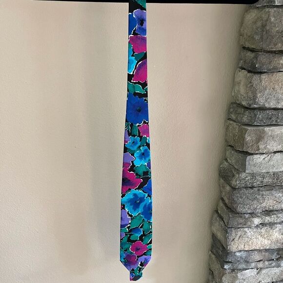 Valentino Pietro Vintage Vibrant Silk Floral Tie - Picture 1 of 3